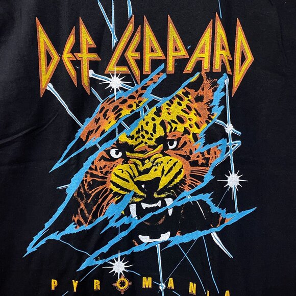 Def Leppard Pyromania Album Cover Art T-Shirt Large - Picture 2 of 6